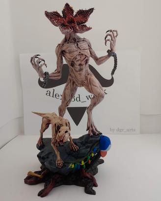 figure in resina Demogorgone  Stranger things 