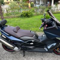 Yamaha T Max - 2010