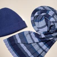 Berretto e sciarpa blu Falconeri 100% cashmere