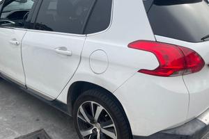 Peugeot 2008 1.6 Hdi Allure