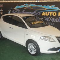 Lancia Ypsilon 1.2 69 CV 5 porte S&S Platinum