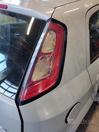 Fanale posteriore dx FIAT GRANDE PUNTO EVO 2011