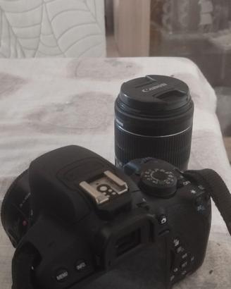 Reflex Canon EOS 700 + 18-55 + 55mm