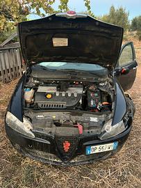 Alfa 147 2 serie incidentata