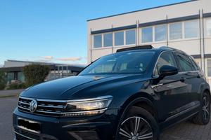 Tiguan 2L 150 CARAT EXCLUSIVE