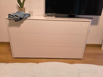 Cassettiera comò e 2 comodini
