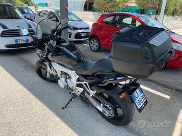 Yamaha Fazer 600