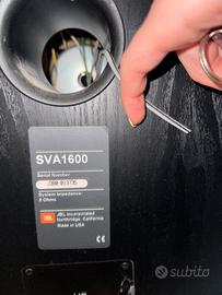 Diffusori da pavimento della JBL