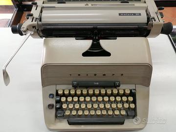 Macchina da scrivere