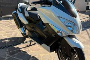 Yamaha Tmax White Max Anniversario
