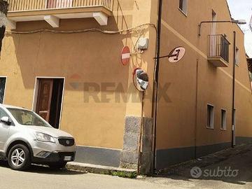 Casa Semindipendente - Riposto