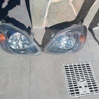 Fari  Toyota Yaris 1999/2003