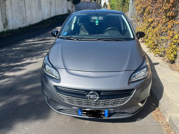 Opel corsa 1.2 b- color 5 porte Benzina