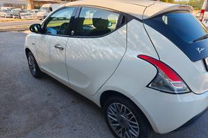 lancia Ypsilon GPL neopatentati 