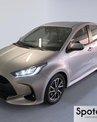 Toyota Yaris Hybrid Trend MY22