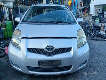 Ricambi Toyota Yaris  5porte 2a Serie 