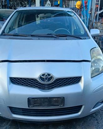 Ricambi Toyota Yaris  5porte 2a Serie 