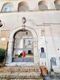 Trilocale arredato