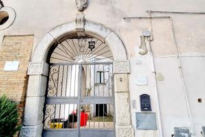 Trilocale arredato
