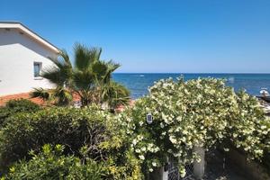 Appartamento in villa a Mare - Carini