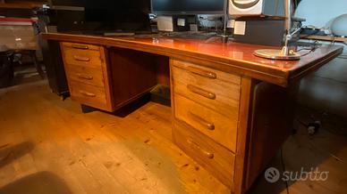 Scrivania di rappresentanza anni ‘50/60