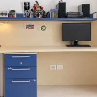 Cameretta azzurra moderna