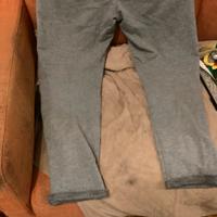 Pantaloni sportivi o da casa