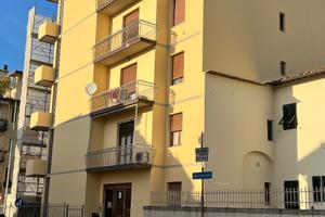Quadrilocale centrale a sesto fiorentino