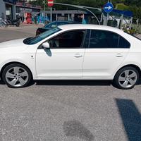 seat toledo 2013 1.6 diesel