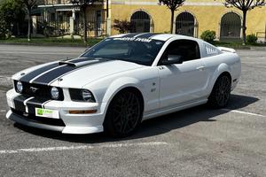 FORD Mustang 4.6 V8