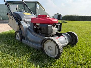 Tosaerba trazionato Honda HRX 476 OHC - 47cm