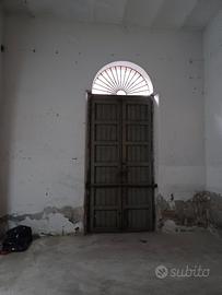 Magazzino, zona v. Catania 50 mq altezza 6 m circa