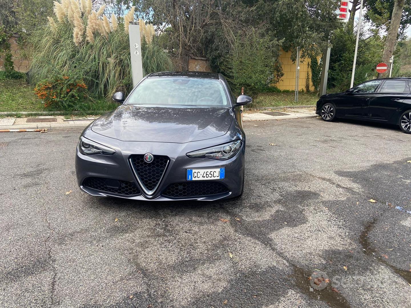 Alfa Romeo Giulia (2016)