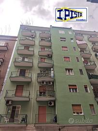 Bivani più accessori zona battisti