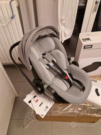 seggiolino auto + base Thule 