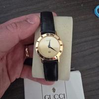 orologio gucci oro