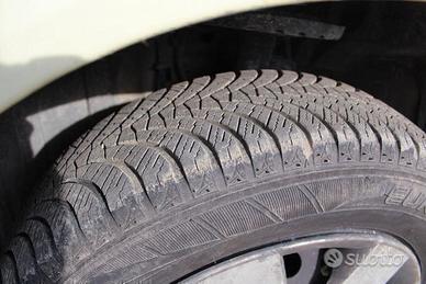 4 GOMME invernale175-65-15 88H 4 CERCHI fero da 15