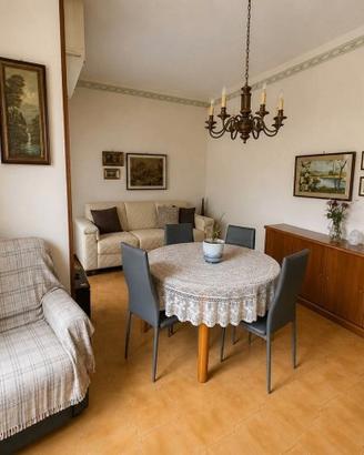 S2 appartamento con cantina e posti auto
