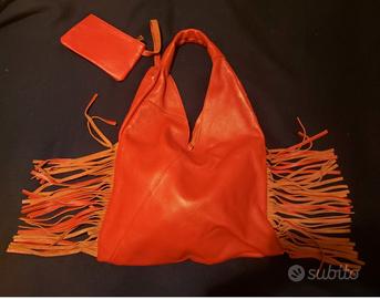 borsa in pelle con frange