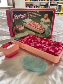Vintage Anni 70! Barbie letto e comodino 1979