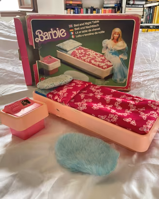 Vintage Anni 70! Barbie letto e comodino 1979