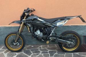 Husqvarna sm 125