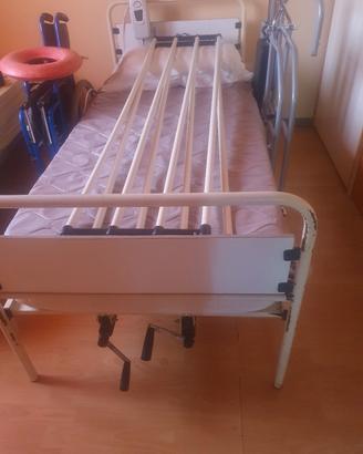 girello sedia e letto con materassino antidecupito