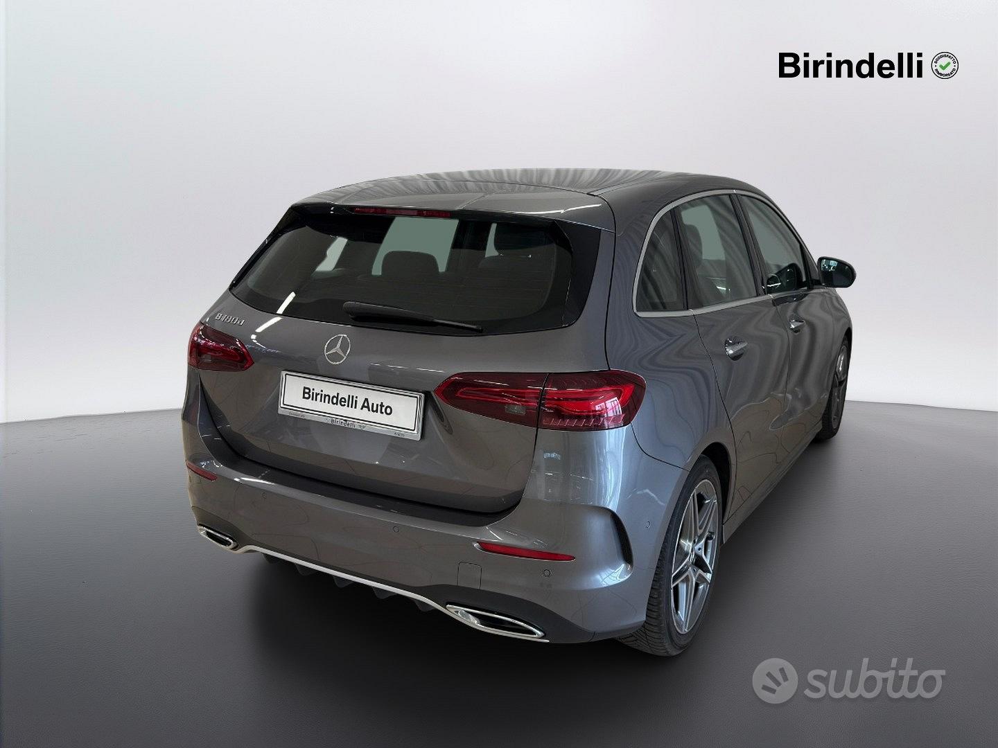 Mercedes-Benz C-Class 2024 photo 3
