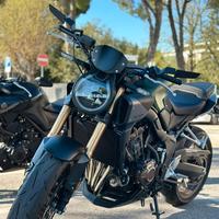 Honda CB650R E-Clutch Marzo 2025 Pari al Nuovo