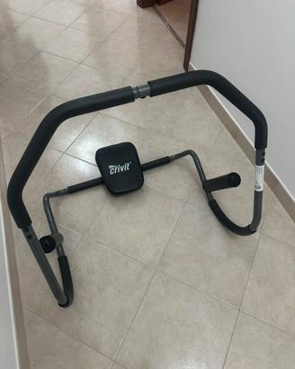 Attrezzo per addominali