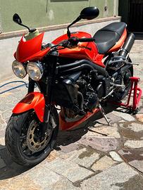 Triumph Speed Triple 1050