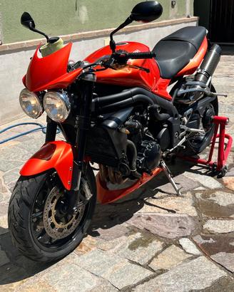 Triumph Speed Triple 1050