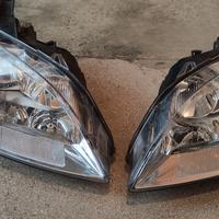 Fari anteriori ford c max 2006