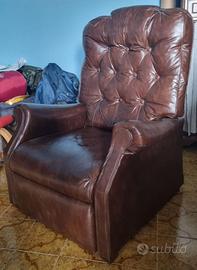 Poltrona reclinabile in pelle con massaggio